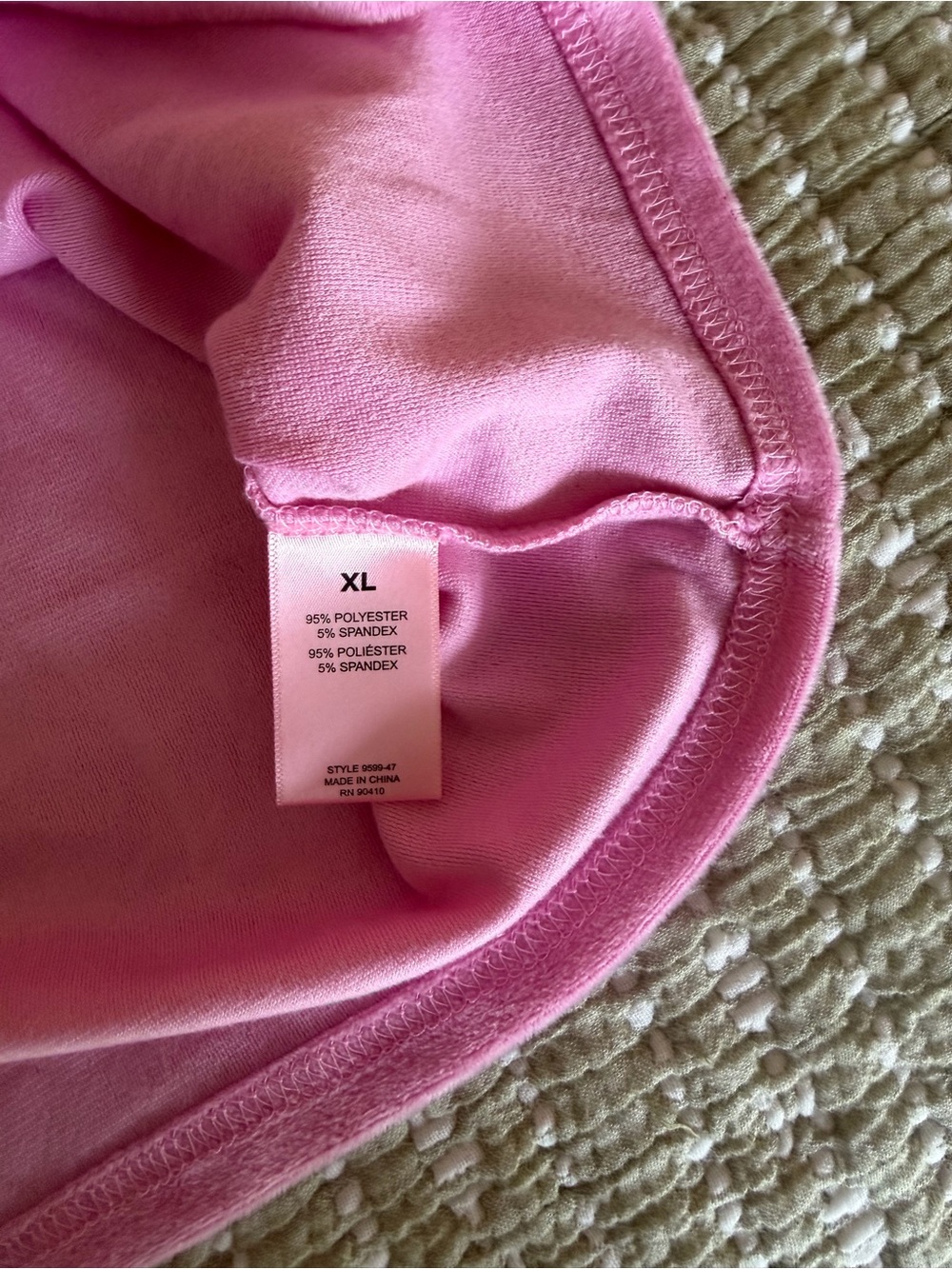 Juicy Couture Velour shorts set - Picture 5 of 5